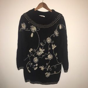 Vintage Victoria Harbour Sweater